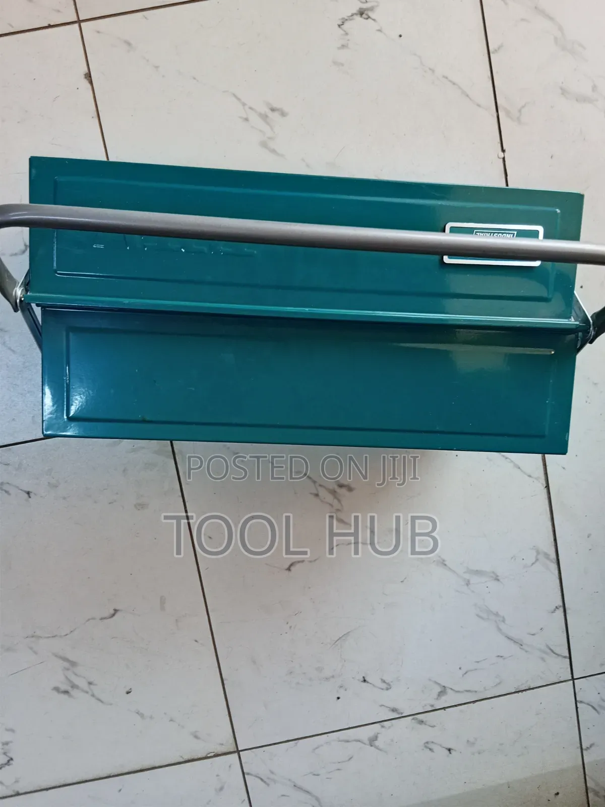 Total Empty Metalic Tool Box