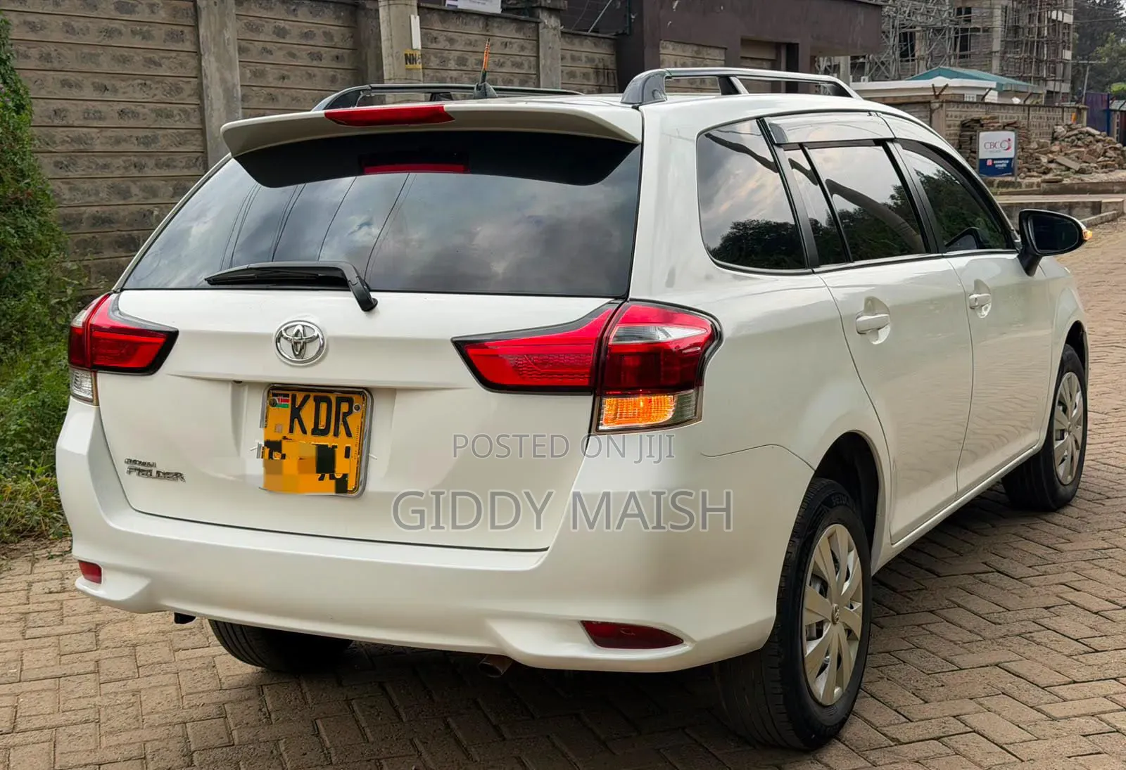 Toyota Corolla Fielder 2017 White