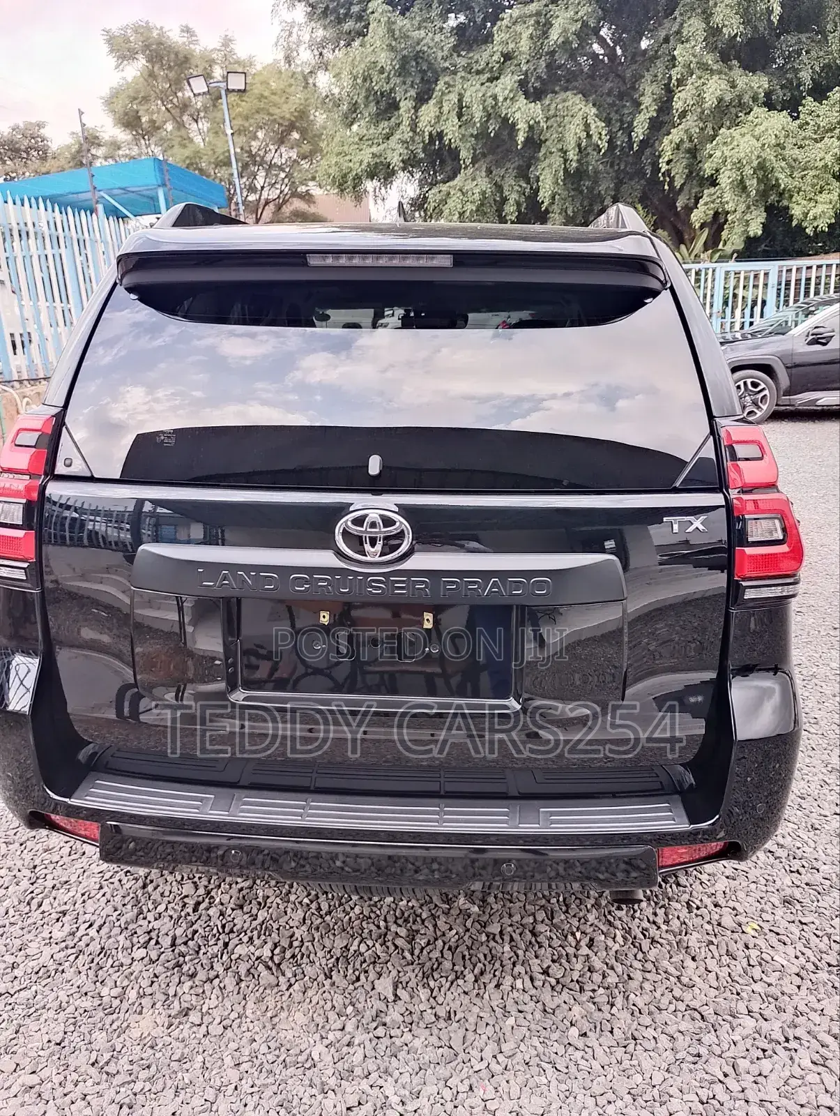 Toyota Land Cruiser Prado 2022 Matt Black