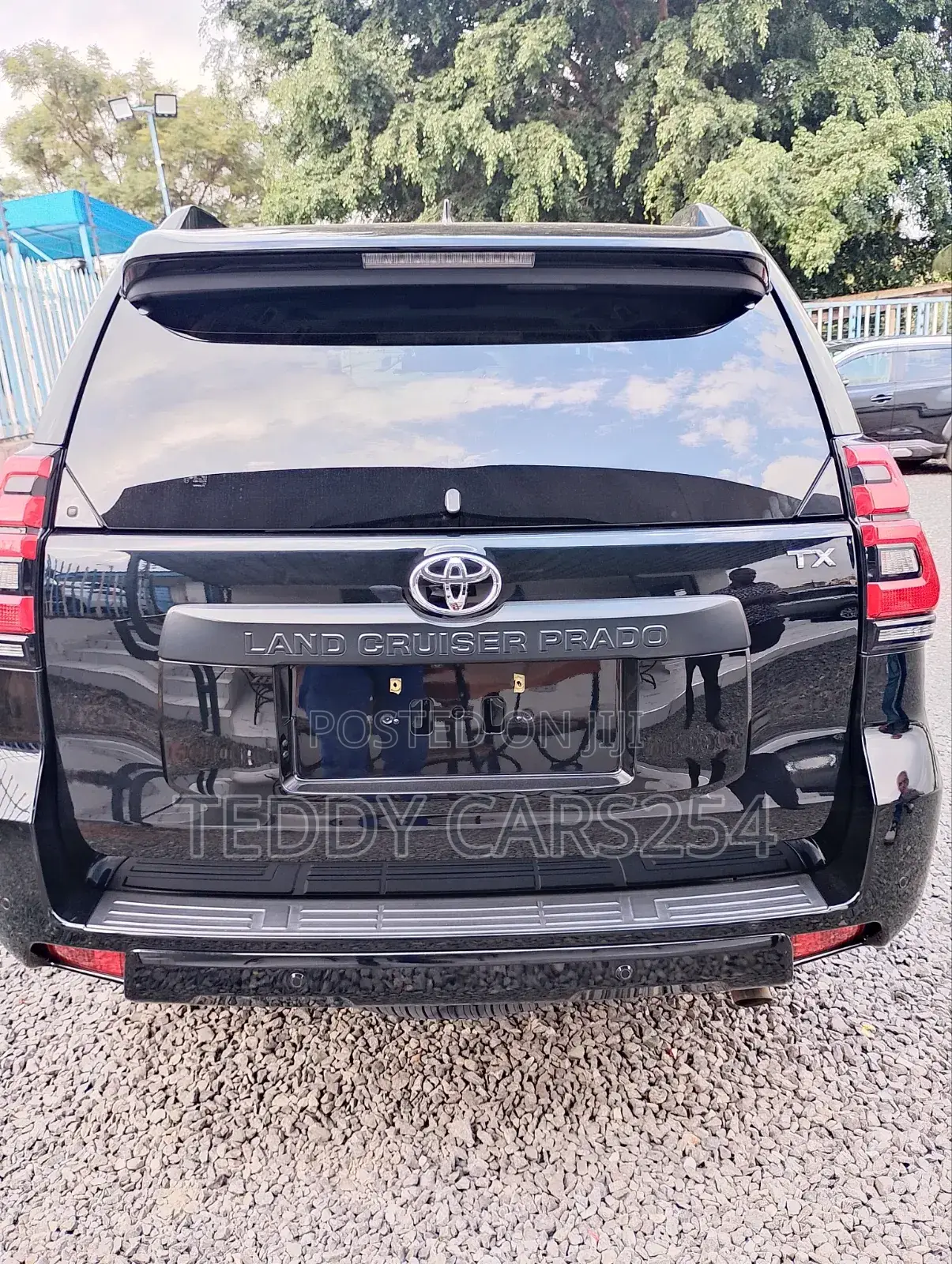 Toyota Land Cruiser Prado 2022 Matt Black