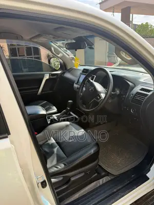 Toyota Land Cruiser Prado 2018 White