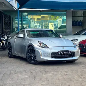 Nissan Fairlady 2019 Silver