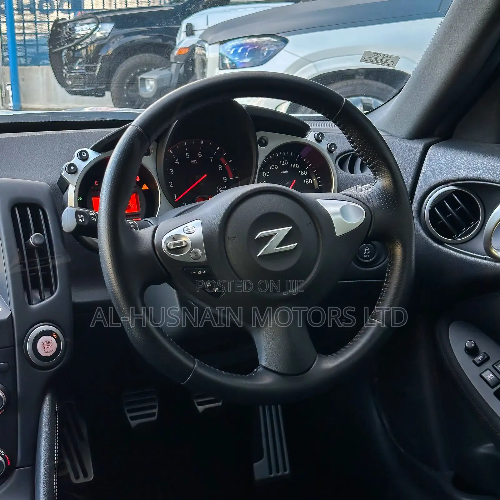 Nissan Fairlady 2019 Silver