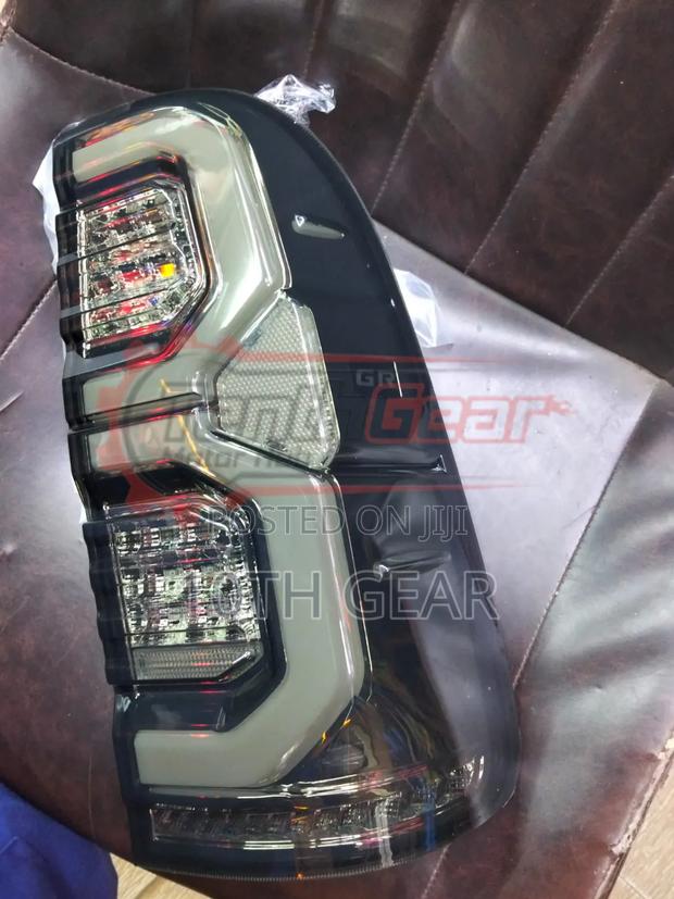 Tail Light Hilux Vigo Gr (Pair) - main view