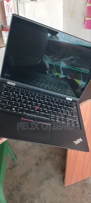 Laptop Lenovo ThinkPad X390 Yoga 8GB Intel Core i5 SSD 256GB