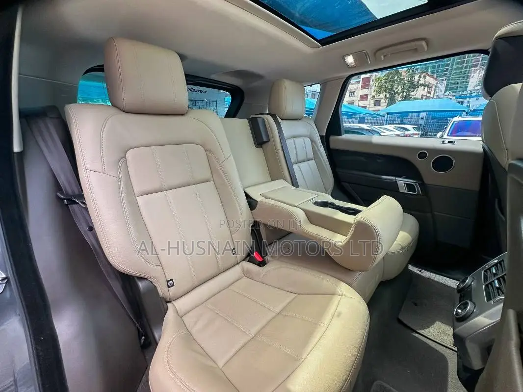 Land Rover Range Rover Sport SE 2019 Gray
