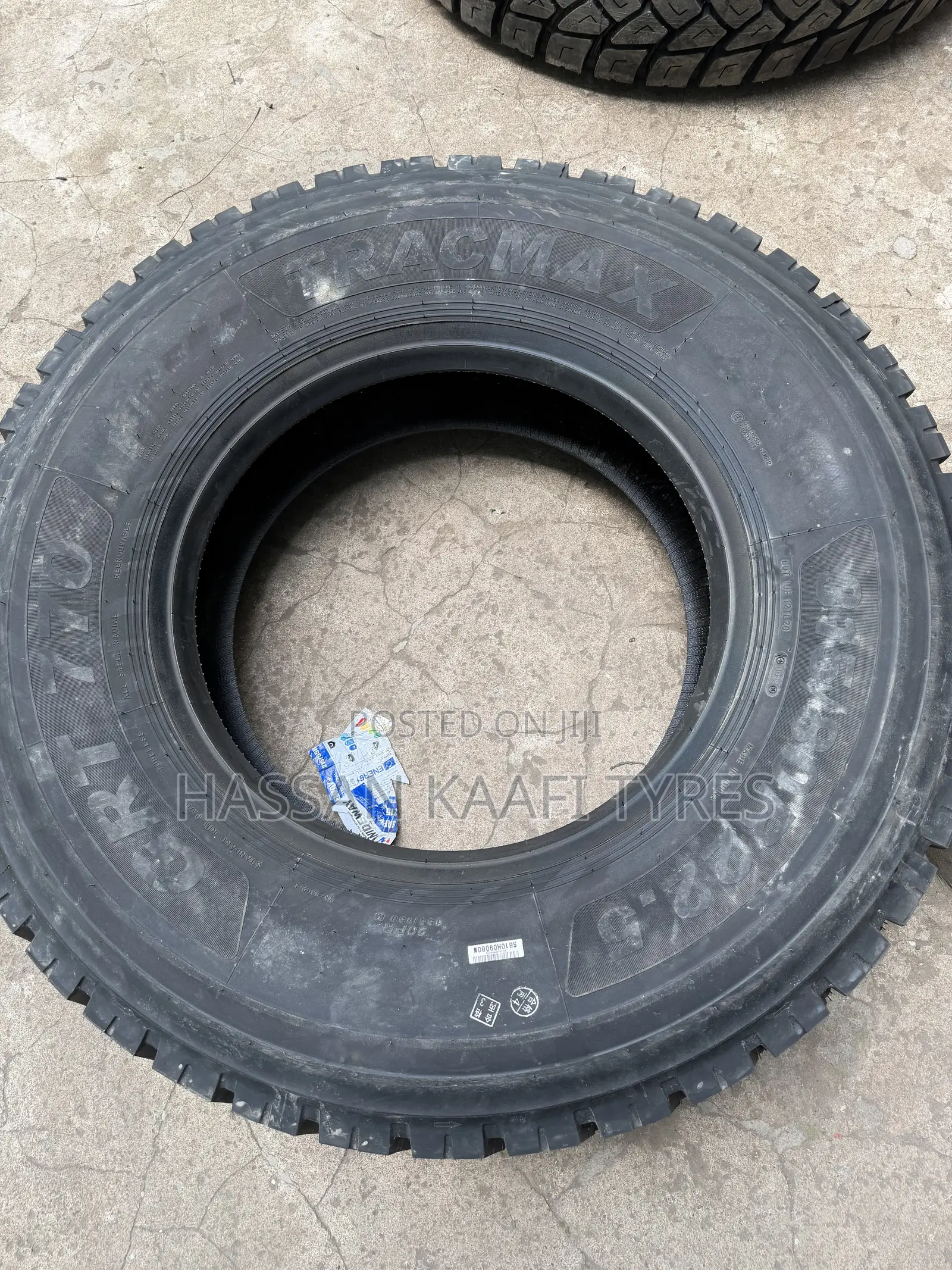 315/80r22.5 Tracmax Tyre Diff