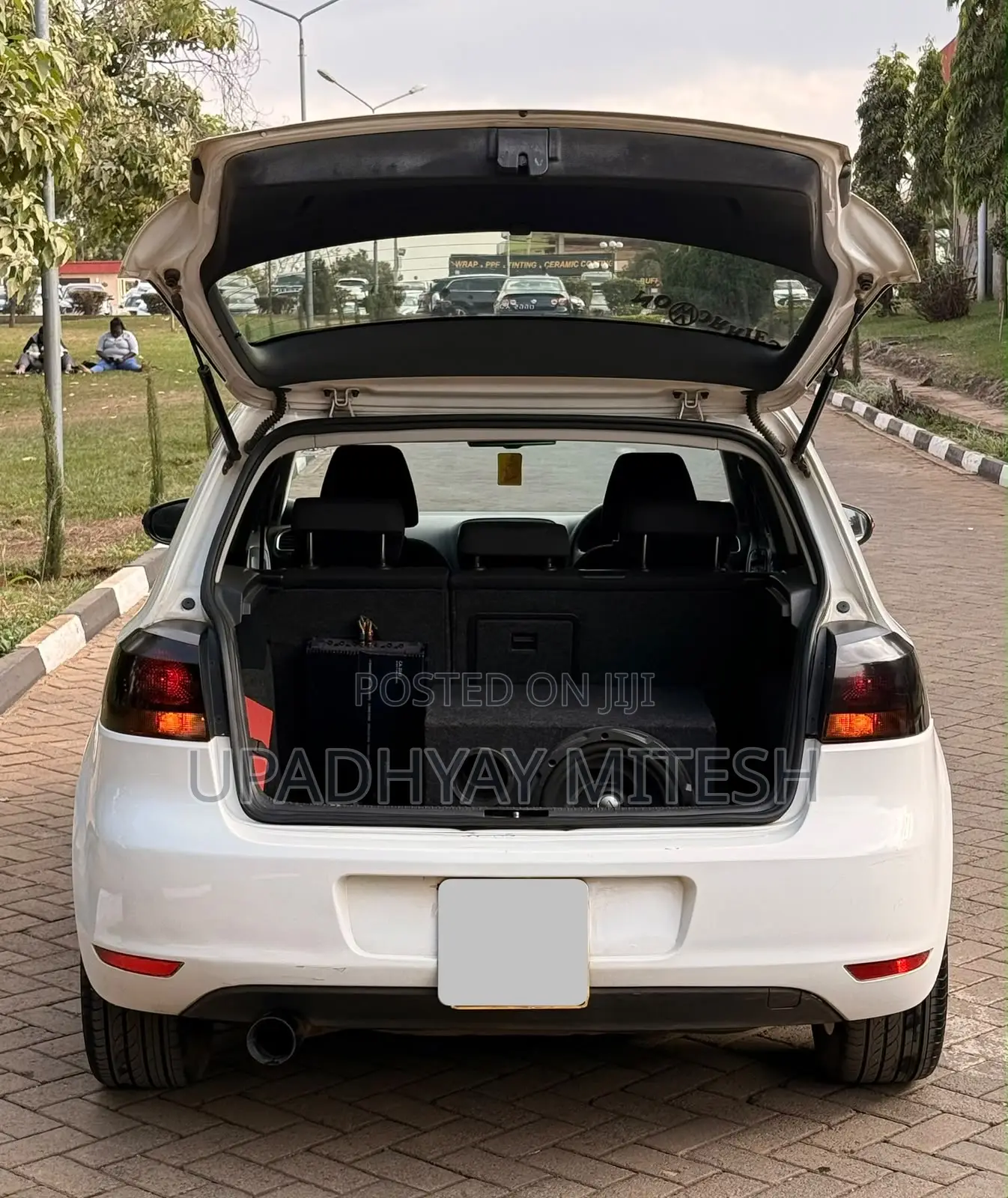 Volkswagen Golf 2012 White