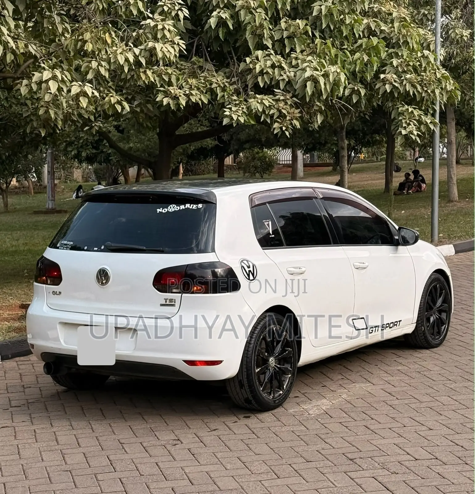 Volkswagen Golf 2012 White