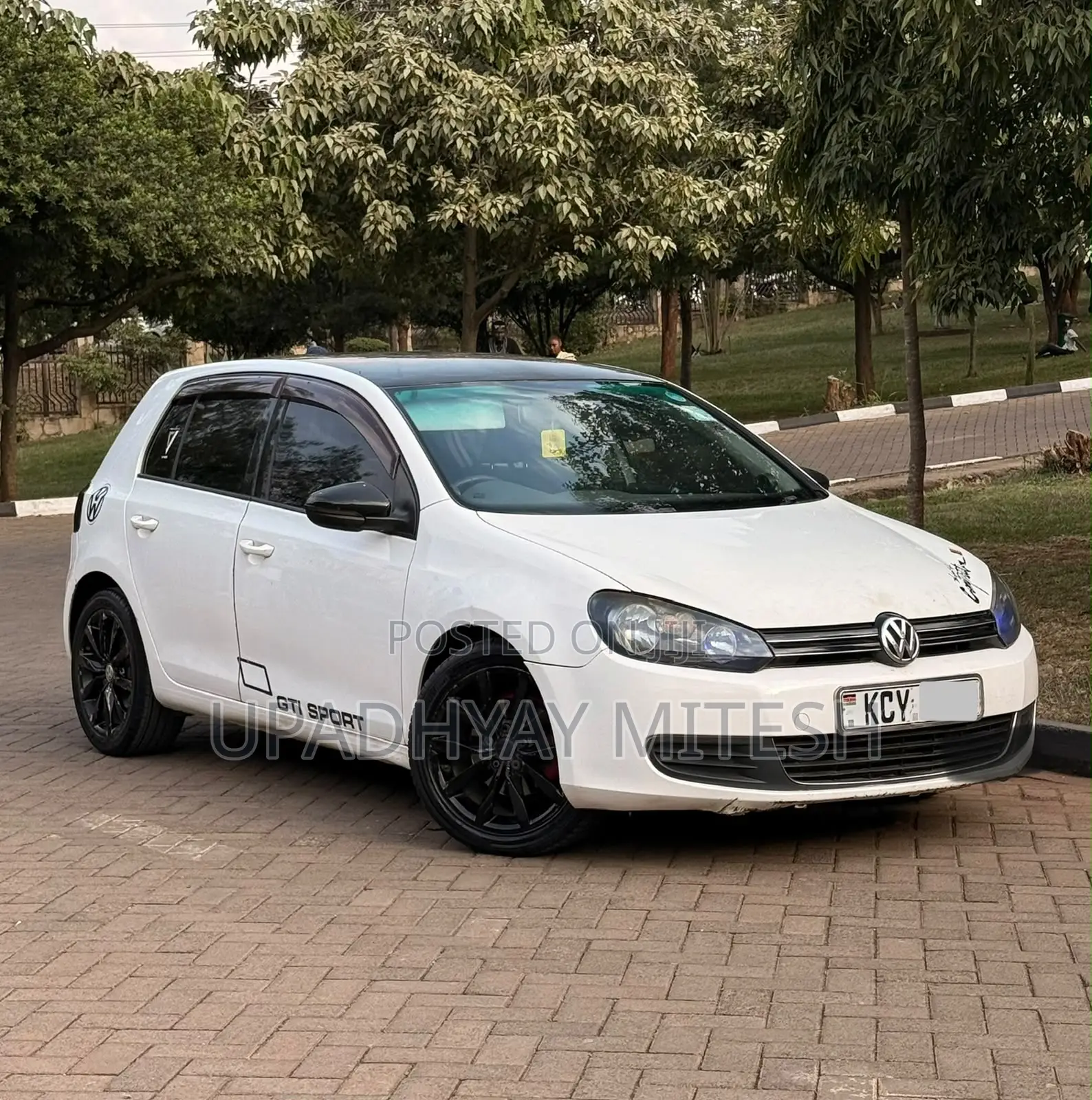Volkswagen Golf 2012 White