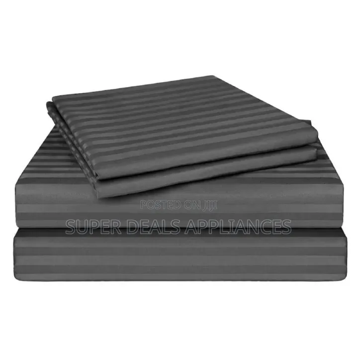 Pure Cotton Stripped Bedsheet