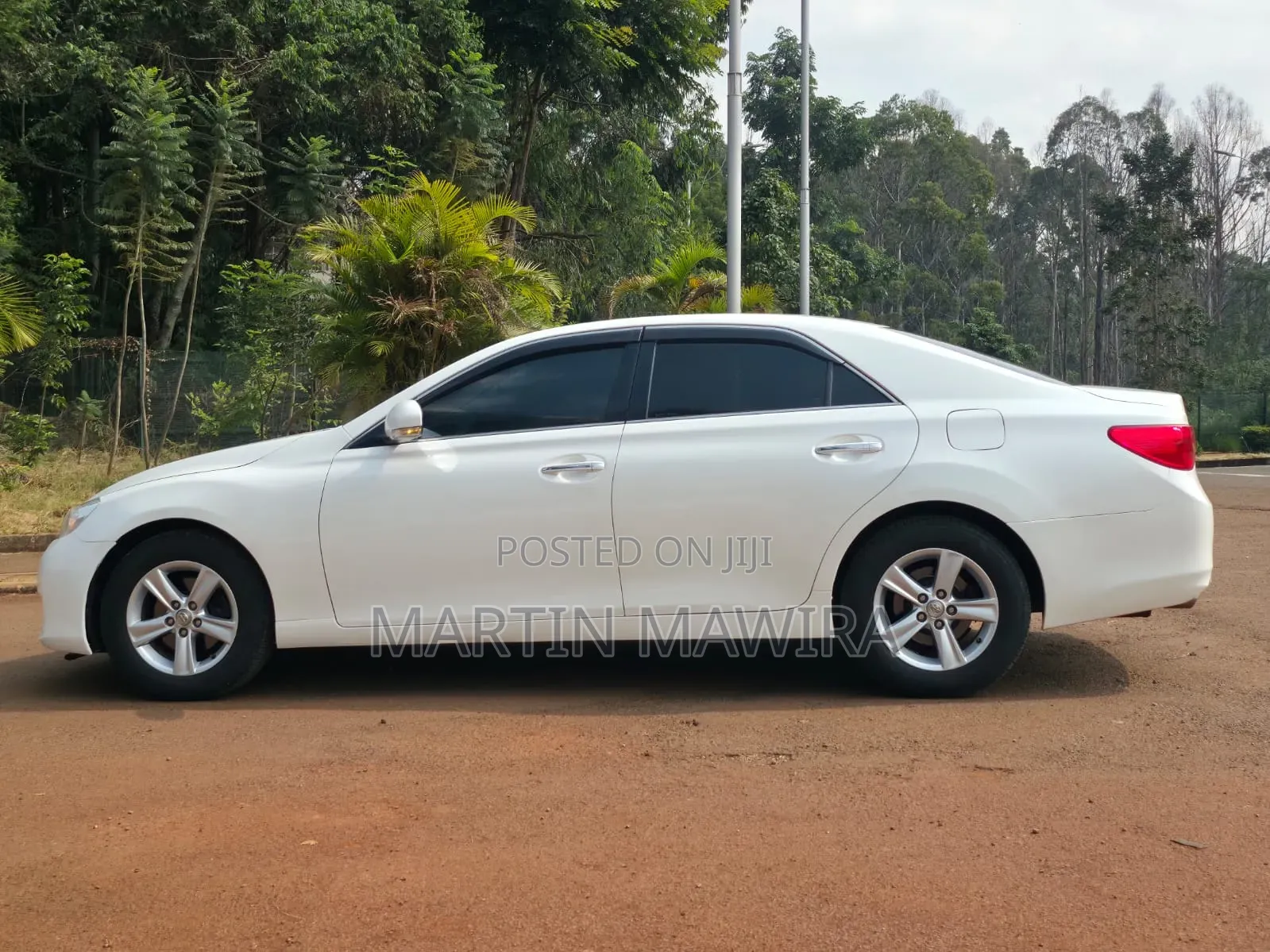Toyota Mark X 2010 White