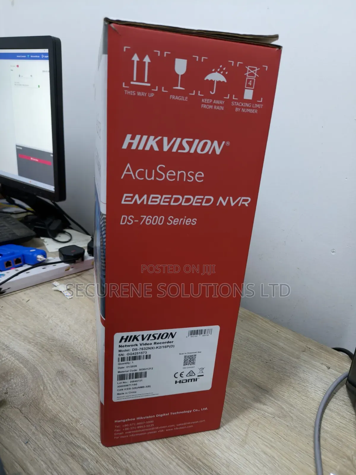 Hikvision 32-Channel Poe Acusense Facial Recognition NVR Ds-7632nxi