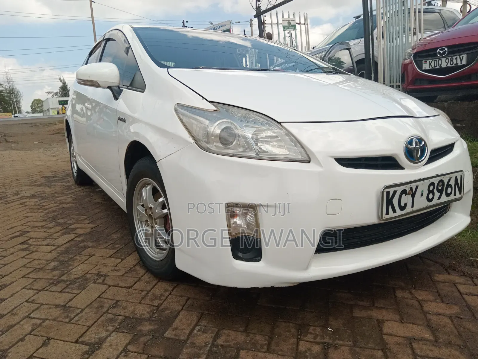 Toyota Prius 2012 White