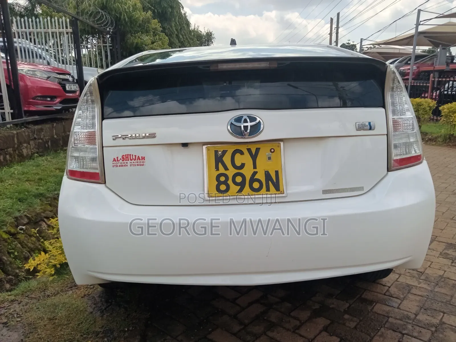 Toyota Prius 2012 White