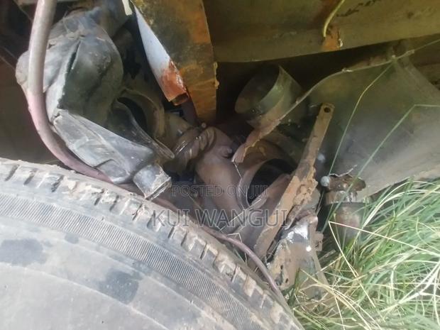 Salvaged Truck - thumbnail 5