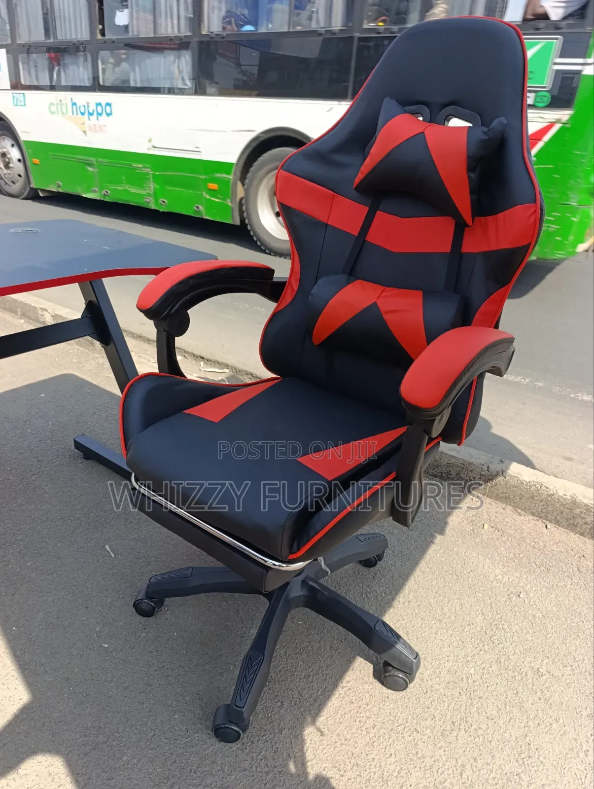 Best Gaming Setup – Desk + Chair