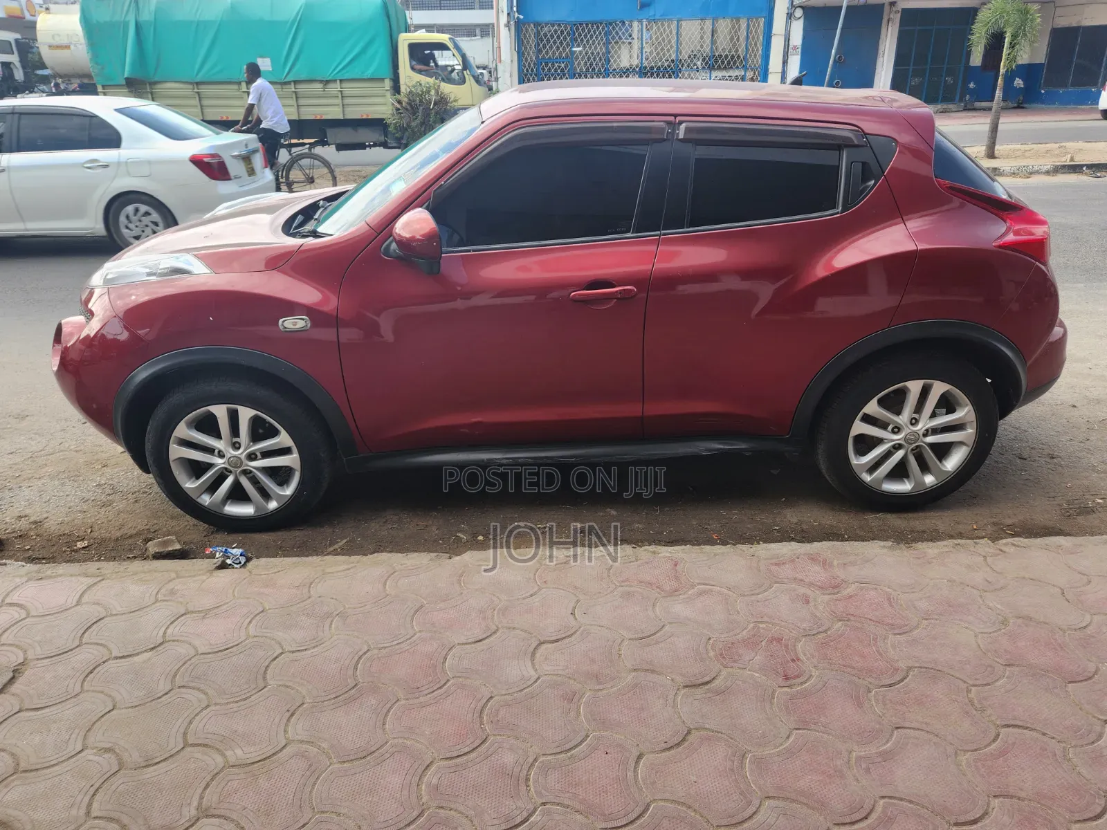 Nissan Juke S 2012 Red