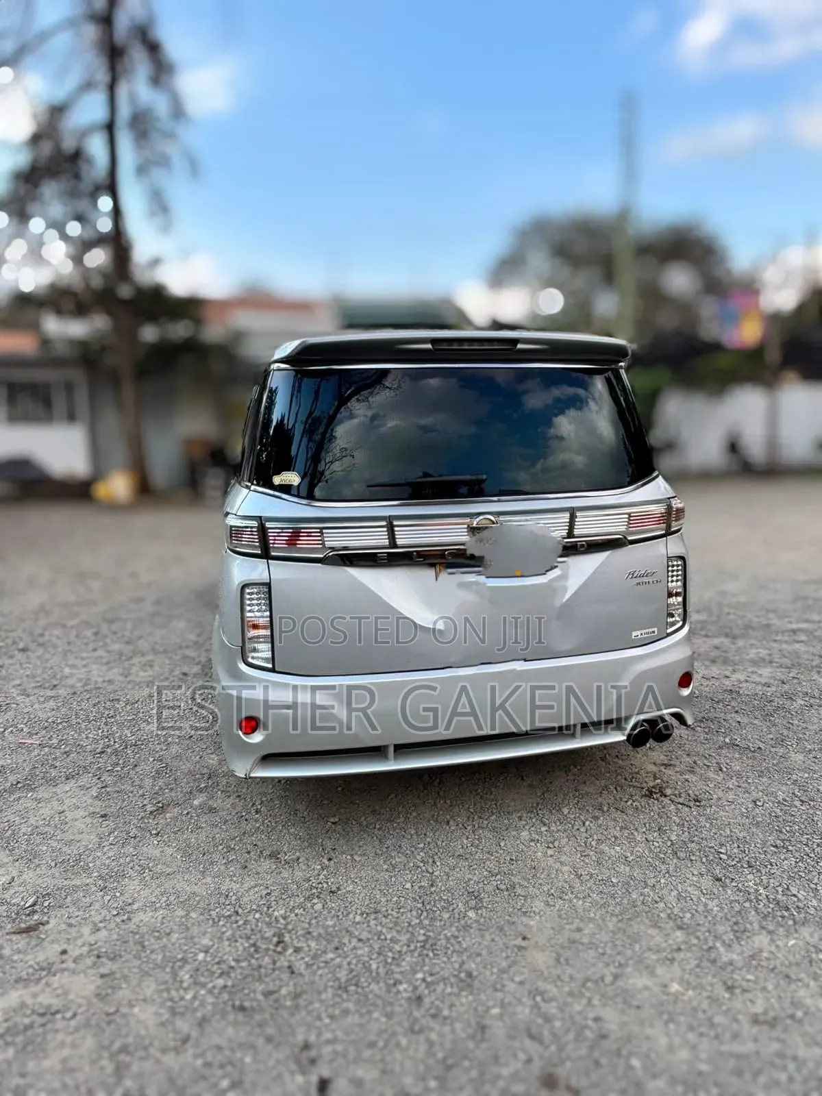 Nissan Elgrand SV Premium 2014 Silver