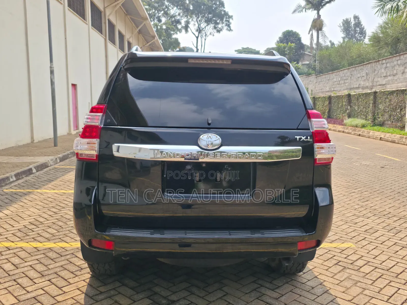 Toyota Land Cruiser Prado 2015 Black