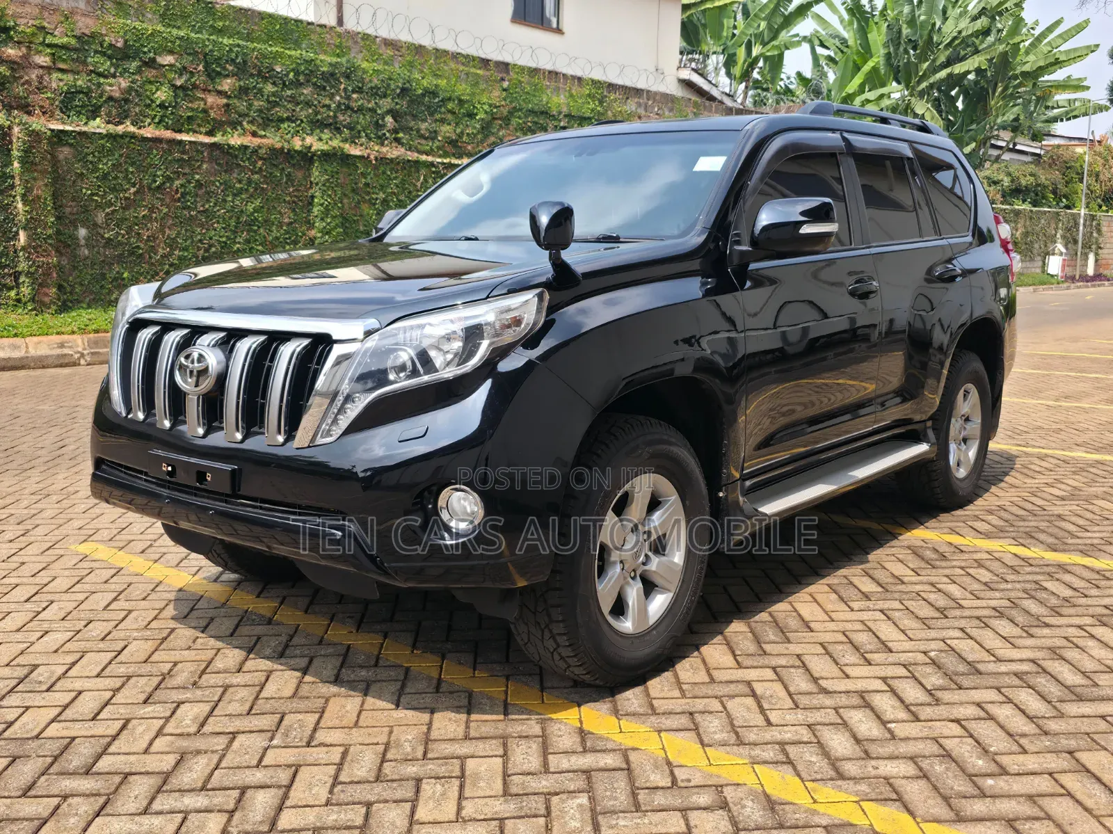 Toyota Land Cruiser Prado 2015 Black