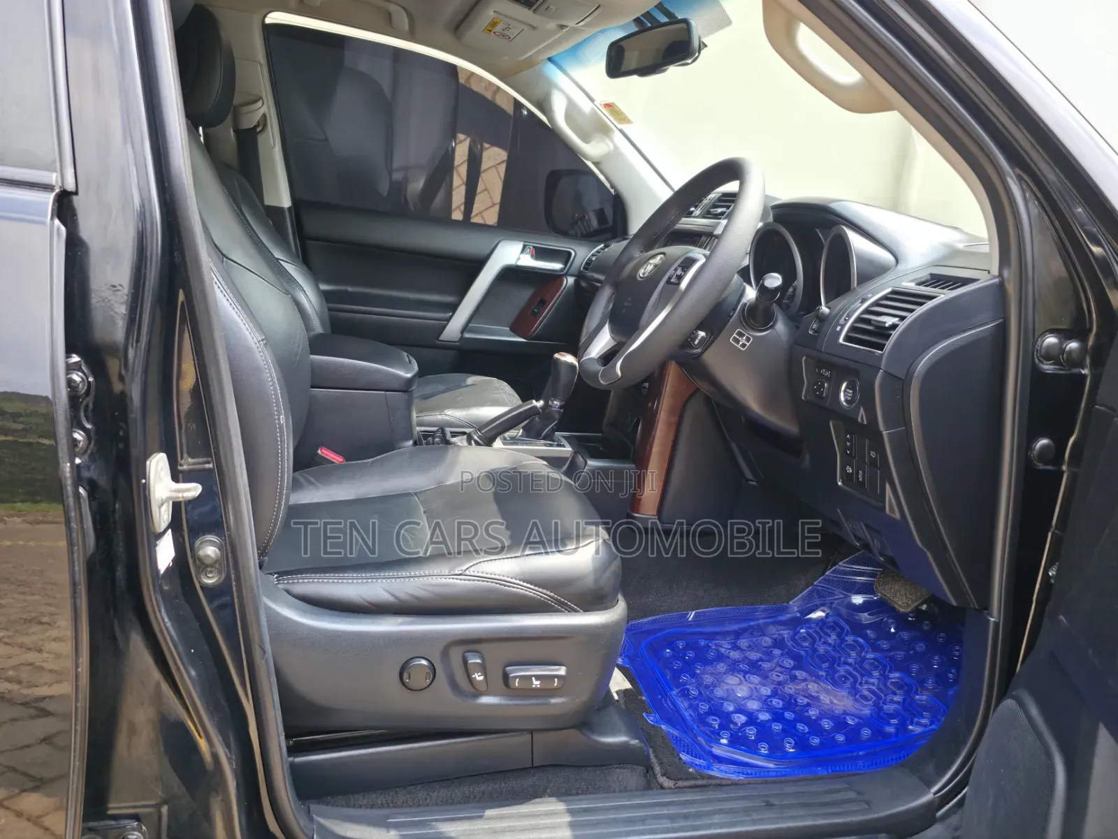 Toyota Land Cruiser Prado 2015 Black