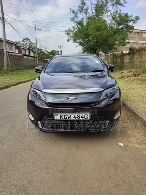 Toyota Harrier 2014