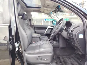 Toyota Land Cruiser Prado 2021