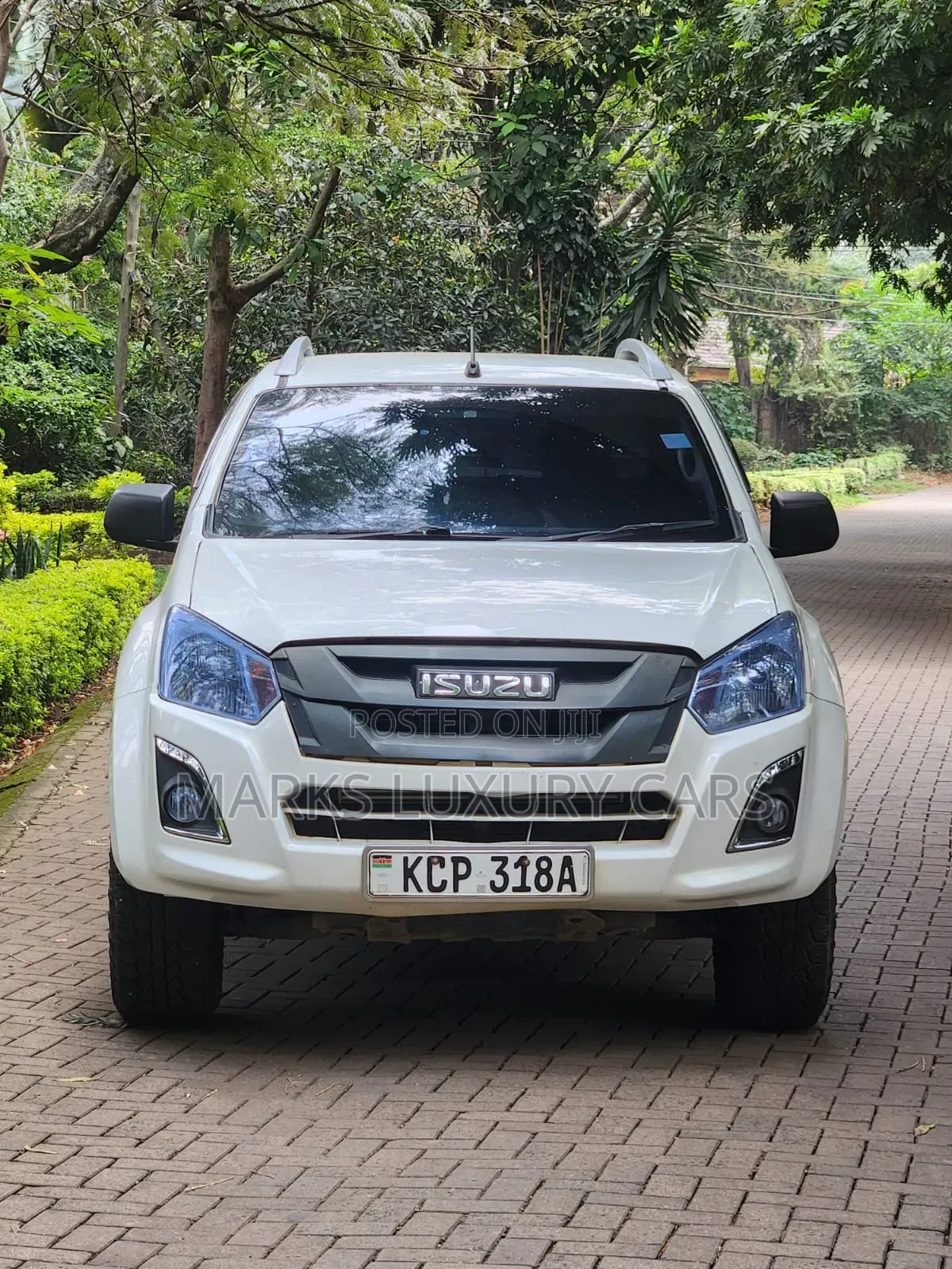 Isuzu D-MAX 2017 White