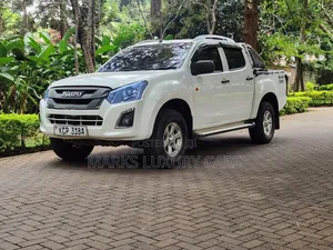 Isuzu D-MAX 2017 White