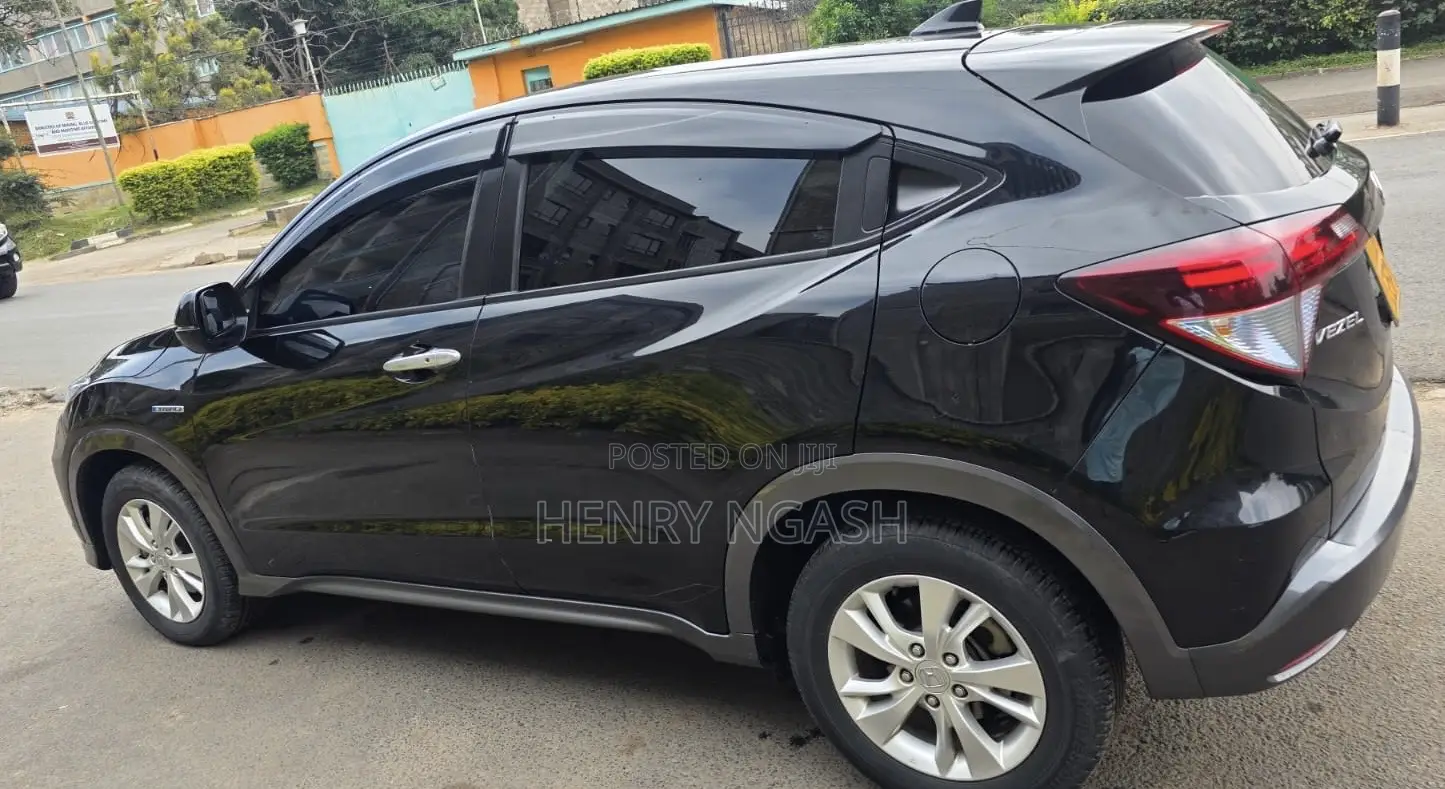 Honda Vezel 2016 Black