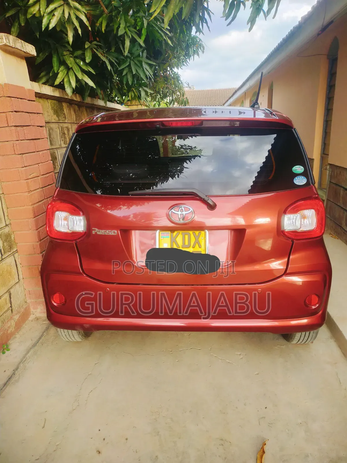 Toyota Passo 2018 Red