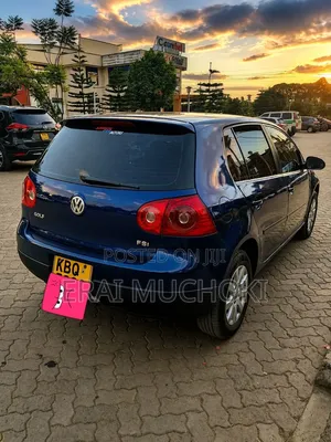 Volkswagen Golf 2005 Blue