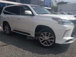 Lexus LX 2020 White