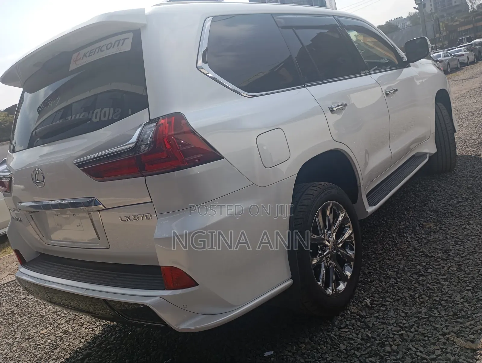 Lexus LX 2020 White