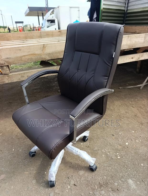  Premium High Back Executive Leather Office Chair - thumbnail 2