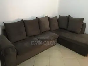 Clean 5-Seater L-Shaped Couch (Slightly Used)