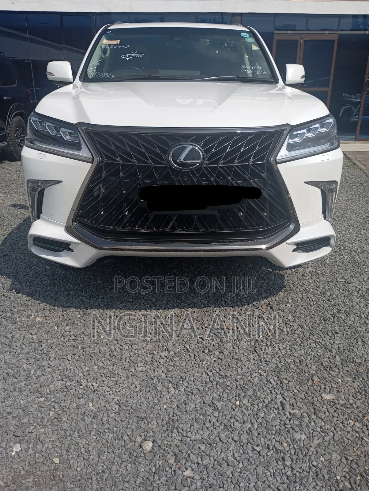 Lexus LX 2020 White