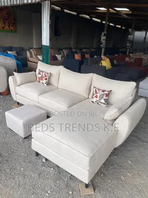 6-Seater White Butterfly L-Shaped Sofa With Footrest