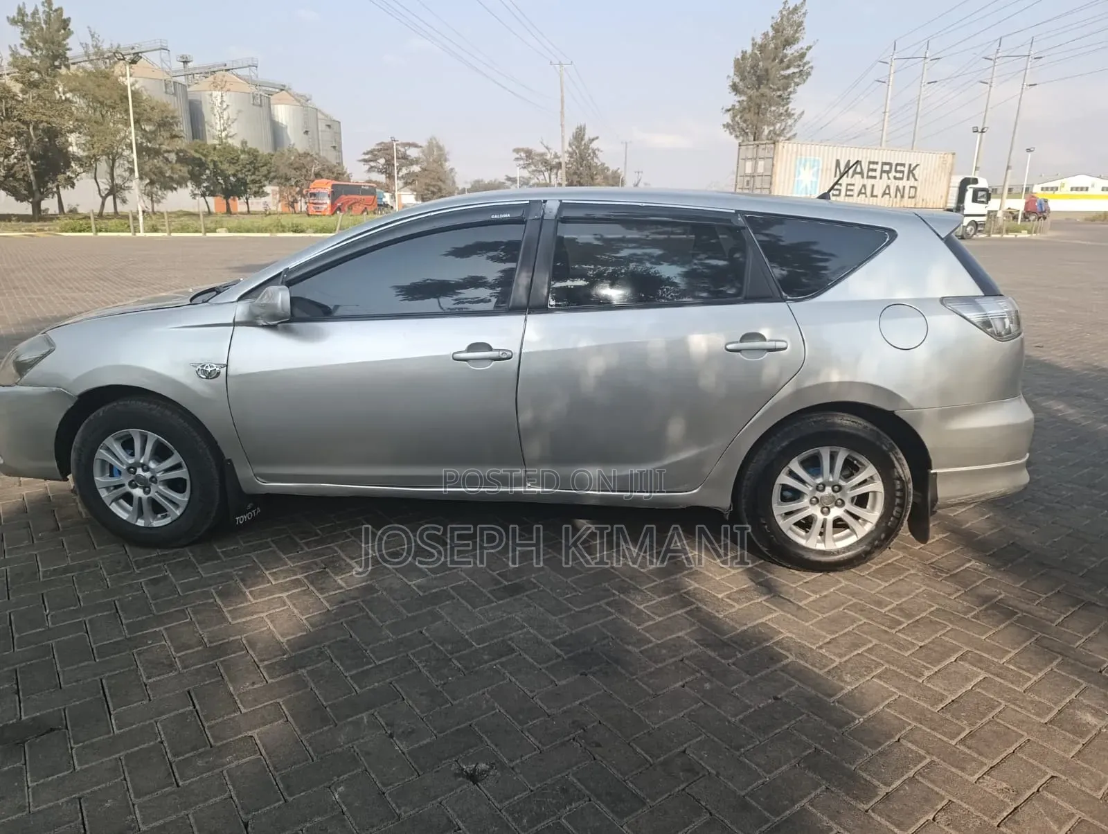 Toyota Caldina 2008 Silver