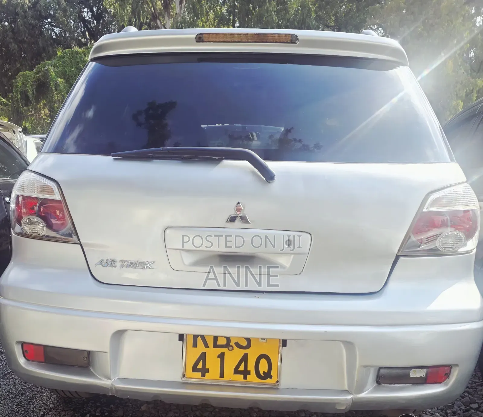 Mitsubishi Airtrek 2005 Silver