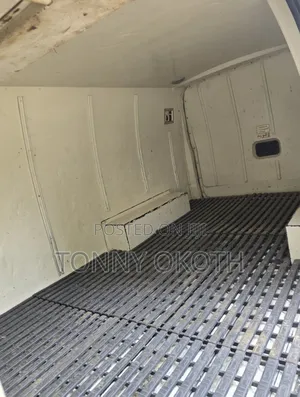 Toyota Grand HiAce 2014 White