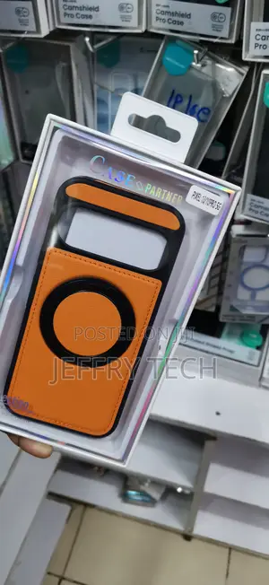 Google Pixel 10 / 10 Pro 5g Bright Orange With Black Accents Cover