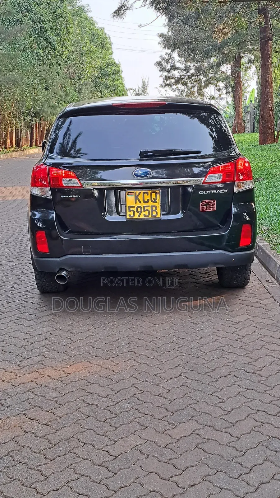 Subaru Outback 2011 Black