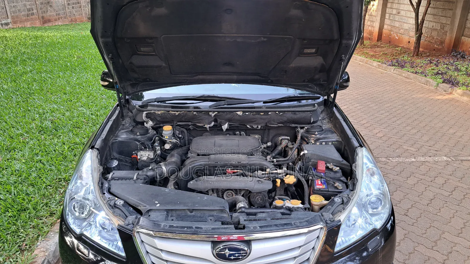 Subaru Outback 2011 Black