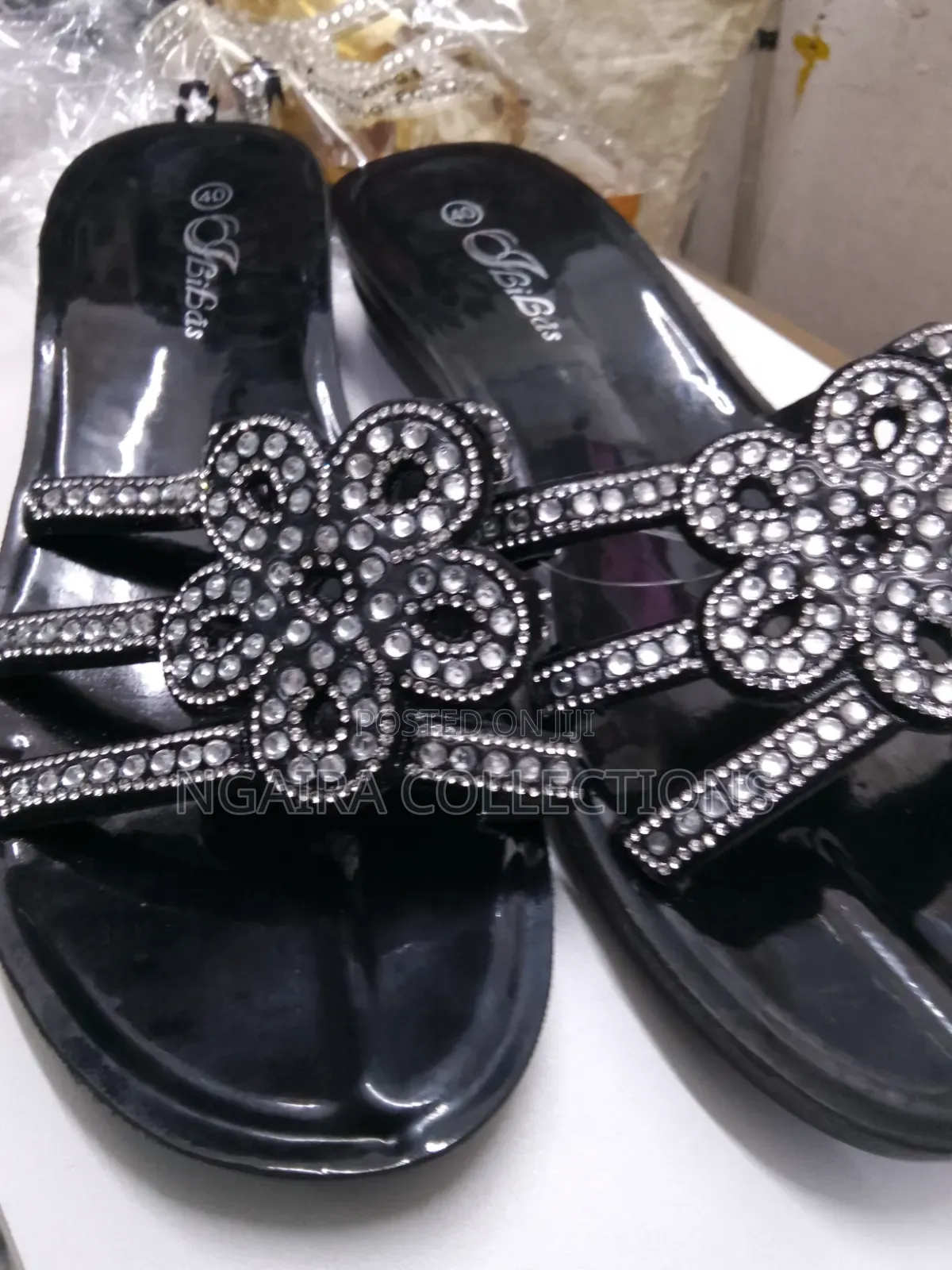 Ladies Sandals Gold / Silver
