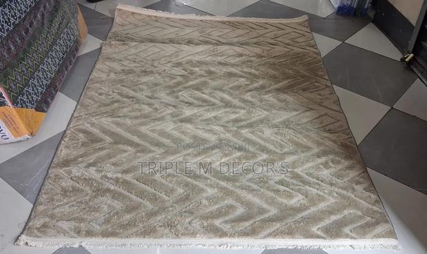 5 by 8 American Kristal Carpets