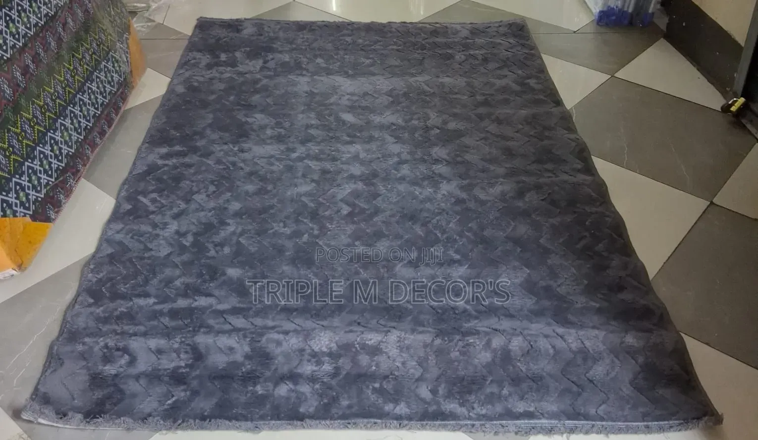 Quality American Kristal 5 by 8 Carpet