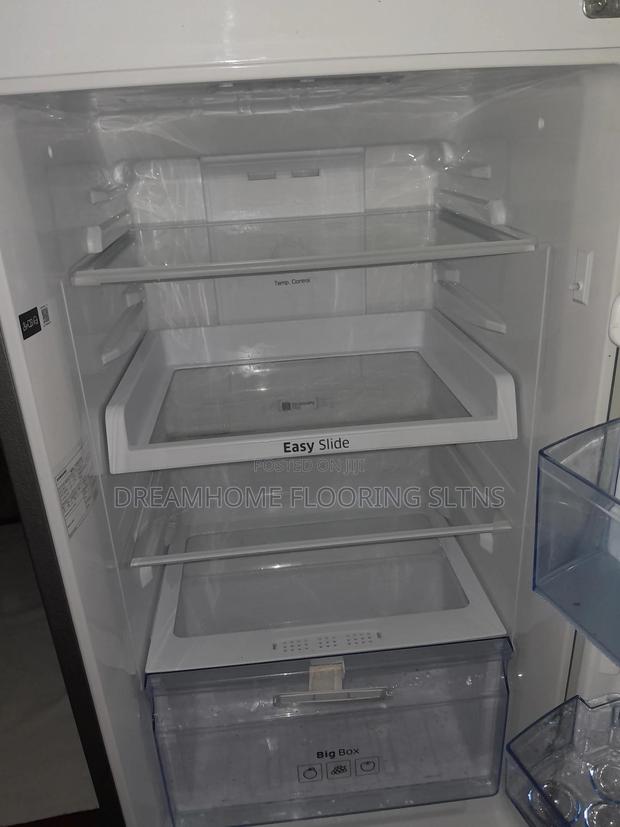 Samsung Fridge 236 Litres Double Door - thumbnail 10