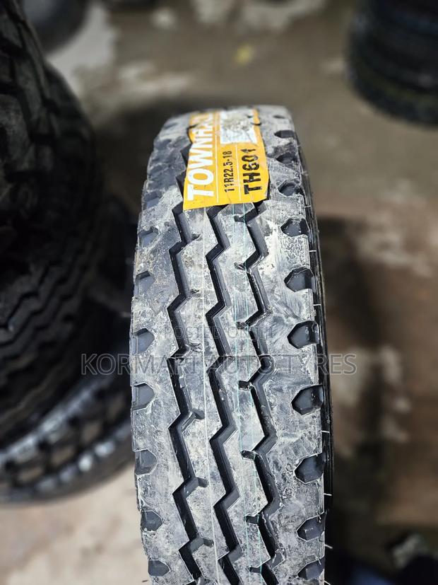 11r22.5 Townhall Tyre